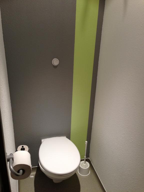 Ibis Budget Cannes Centre Ville Номер фото